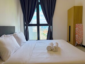 精緻單人房, 2 間臥室, 獨立浴室, 城市景觀 | 舒適加層、獨特裝潢、布置獨特、熨斗/熨衣板