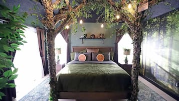 6 camere, una scrivania, ferro/asse da stiro, culla da viaggio