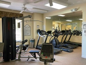 Fitness facility - Enchanted Villa with Lake View 6-Bedroom in Resort 9 miles to Disney World 15 miles to the Wizarding World of Harry Potter (Kissimmee)