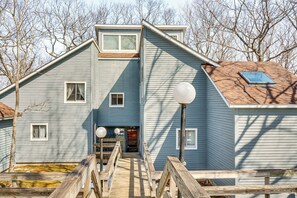 Exterior - Mountain Resort Condo with King Bed Suite (Campton)