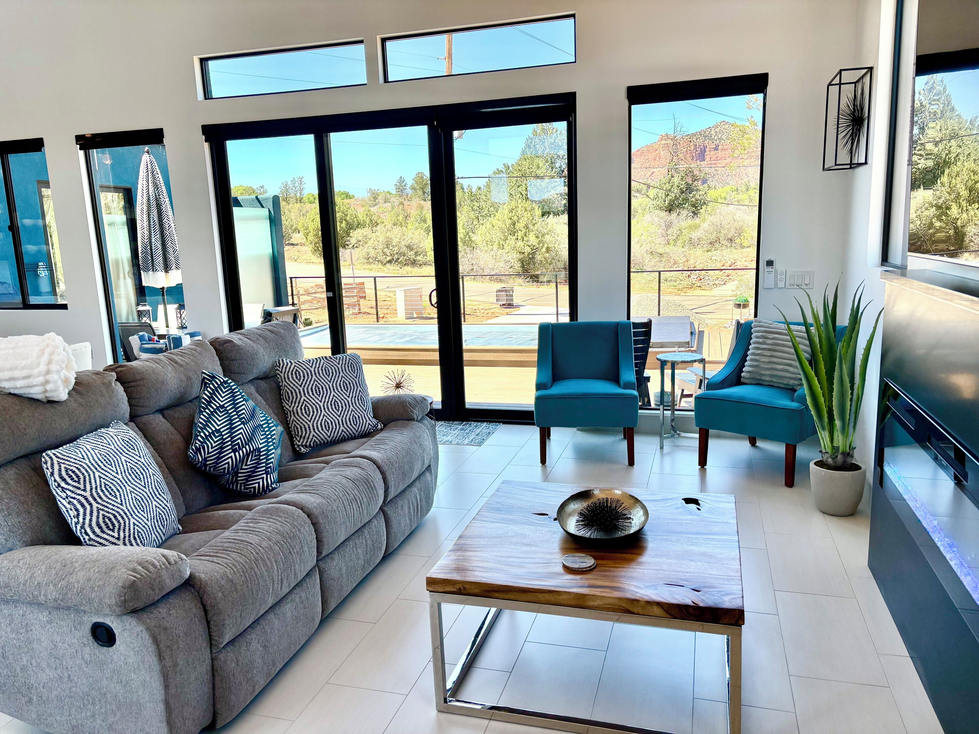 Téléviseur connecté, foyer