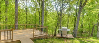 Stay & Play in Charlotte: Family Home w/ Deck