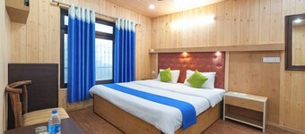 Hotel Chinar Lake View Near Mall Road 