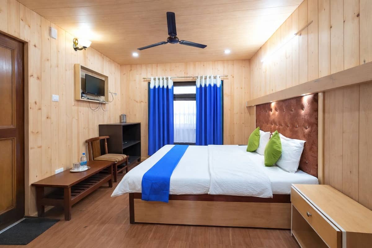 Escritorio y espacio para trabajar con laptop