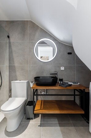Villa, City View | Bathroom | Slippers