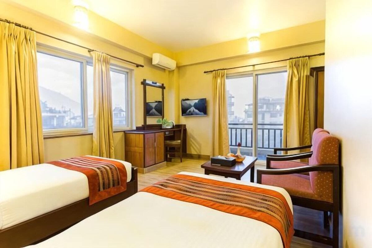 Deluxe Twin Room