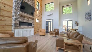 TV, fireplace, offices