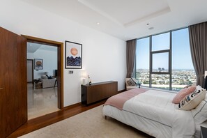 2 bedrooms - Atlantis View Private Beach Access 2BR on Palm (Dubai)