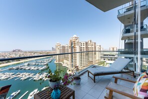 Apartment | 2 bedrooms - Atlantis View Private Beach Access 2BR on Palm (Dubai)