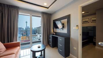 In-room safe, free WiFi