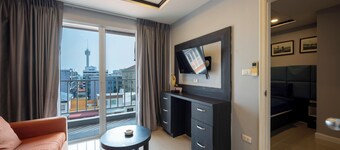 New Nordic Club 1 by Apartwell