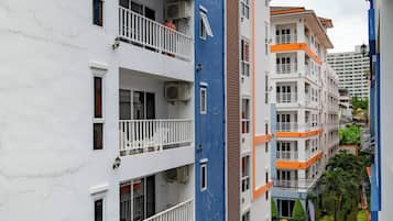 Classic Studio, Balcony, City View | Balcony view