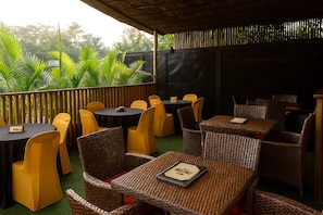 Restaurant - Noaz Hotel (Kampala)