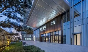 Exterior detail - Yicheng Hotel (Hefei)