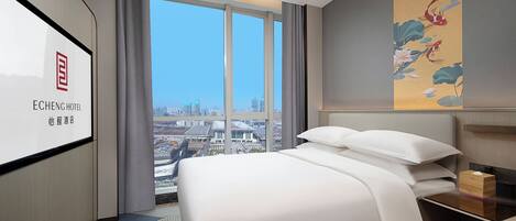 Superior Single Room | Desk, free WiFi