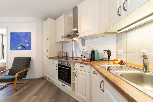 Die voll ausgestattet Küche