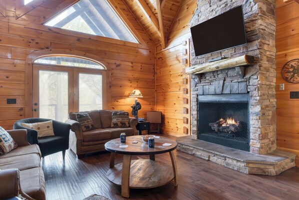 Smart TV, fireplace, video games