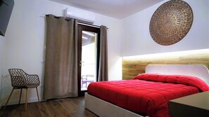 3 bedrooms, travel cot, WiFi, bed sheets - Delightful and refined villa nestled in a green oasis in the city (Palermo)