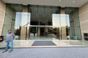 Exterior detail - Apartment in JVC with Pool & Terrace (Dubai)