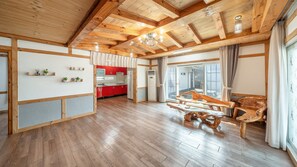 Basic Room, 3 Bedrooms (Love Room(Pet/ Private BBQ)) | 1 bedroom, free WiFi