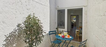 -COTTEN- Grand duplex vue mer au cœur de Concarnea