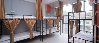 International Youth Hostel Inn