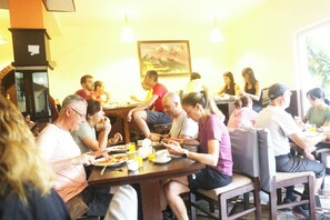 Restaurant - Hotel M&D Suites (Pokhara)