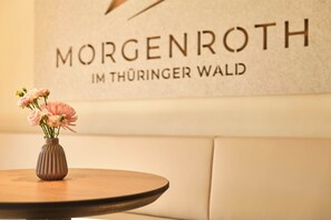 Reception - Hotel MORGENROTH  Im Thüringer Wald (Bad Blankenburg)