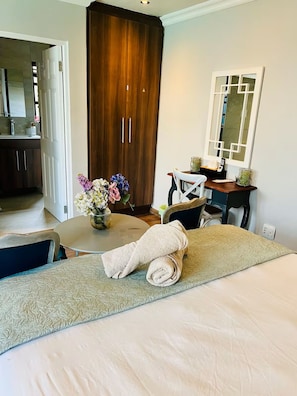 1 habitación, wifi y ropa de cama