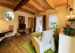 Télévision, chaîne hi-fi