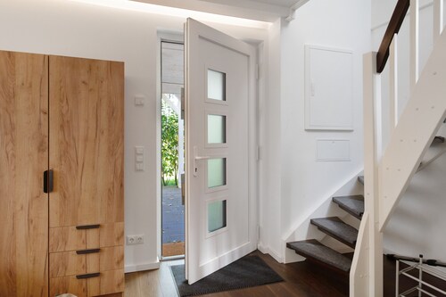 Holiday Home 'Strandhus 22' with Sea View, Private Terrace and Wi-Fi