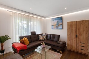 Televisión, chimenea