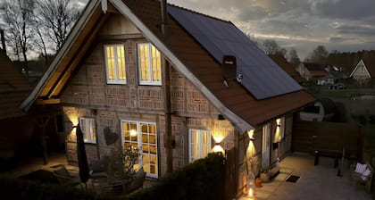 'Exklusives Ferienhaus' mit Terrasse inkl. Garten, Wi-Fi, Sauna & Whirlpool