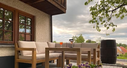 Ferienwohnung 'Schwarzwaldnest' mit privater Terrasse und Gemeinschaftsgarten