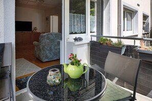 Terrace/patio - Apartment 'Ardoma' with Balcony and Wi-Fi (Freiburg im Breisgau)