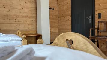 4 chambres, bureau, fer et planche Ă repasser, Wi-Fi gratuit