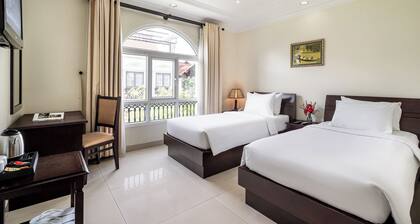 La Bonita Hotel & Apartments