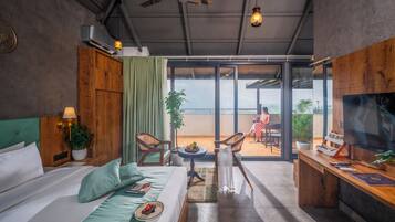 Honeymoon-Suite, Balkon, Bergblick | 1 Schlafzimmer, Zimmersafe, Verdunkelungsvorhänge, Bügeleisen/Bügelbrett