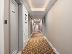 واجهة المنشأة