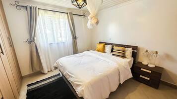 Familienhaus | 4 Schlafzimmer, kostenloses WLAN