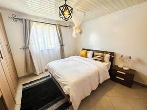 Family House | 4 bedrooms, free WiFi