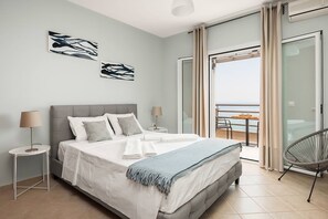 5 habitaciones, tabla de planchar con plancha y wifi gratis 