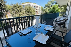 Outdoor dining - Martinelli Home Apartment Flexrent - Abyssinia (Riccione)