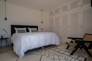 3 dormitorios, tabla de planchar con plancha, wifi gratis