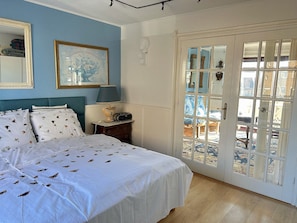 1 chambre, fer et planche à repasser, Wi-Fi gratuit