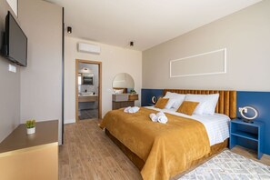 4 Schlafzimmer, Zimmersafe, Bügeleisen/Bügelbrett, Reisekinderbett
