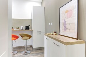 Apartment, Balcony | Private kitchen
