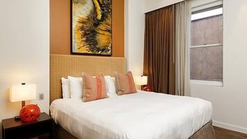 1 bedroom, in-room safe, desk, iron/ironing board