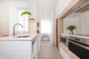 Loft | Private kitchen | Highchair