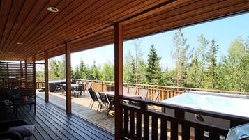 مغطس سبا خارجي